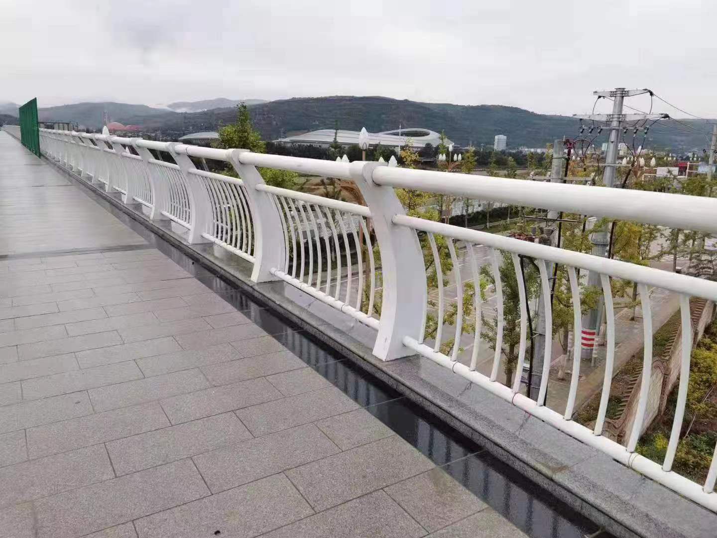 永昌鋁合金護(hù)欄