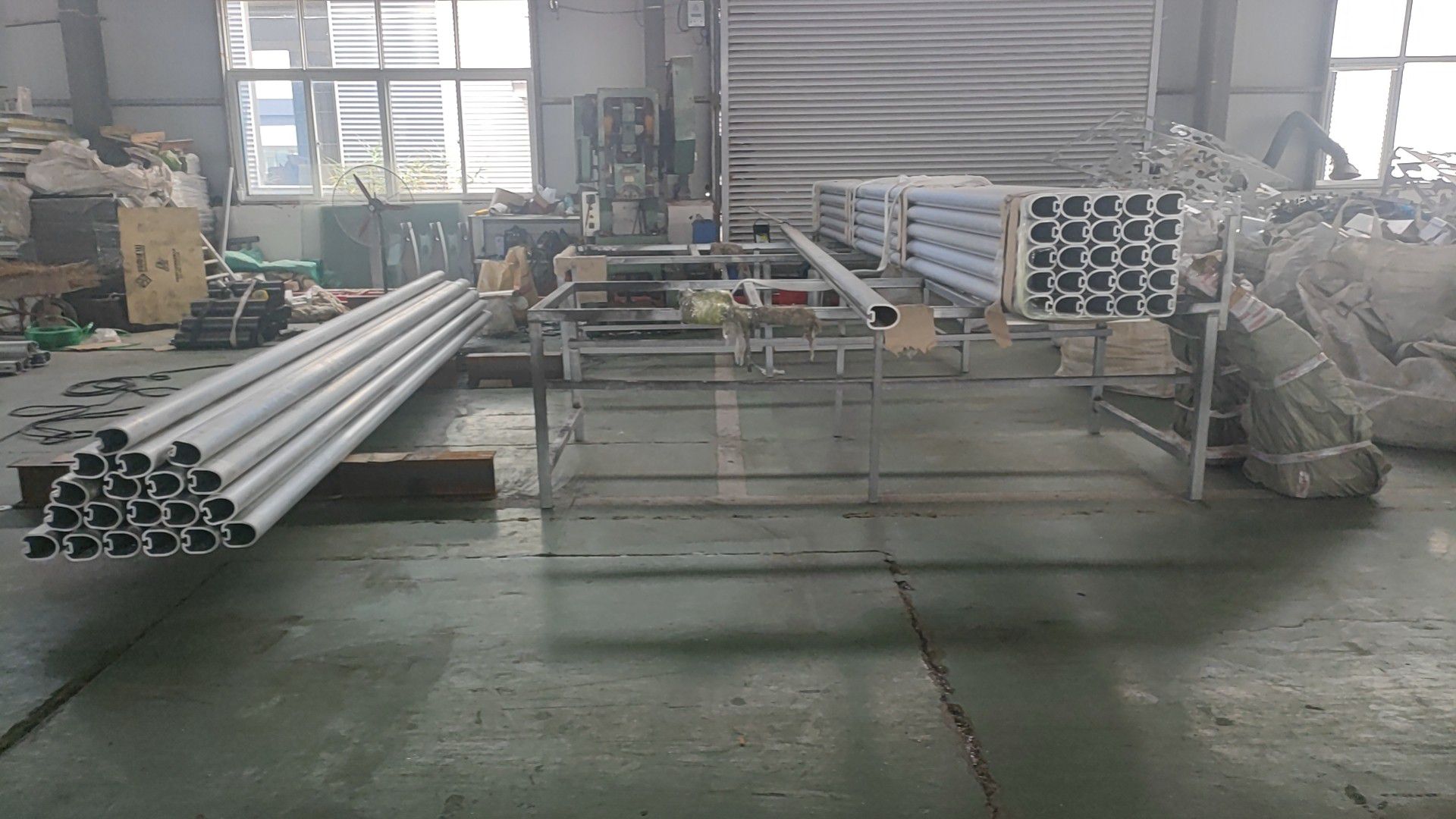 烏蘭浩特鋁合金護欄生產(chǎn)的工序